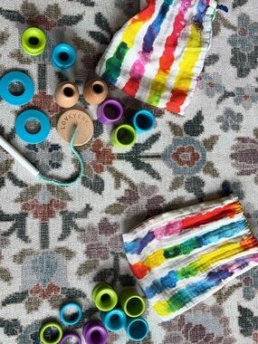 Lovevery Threadable Bead Kit (2)